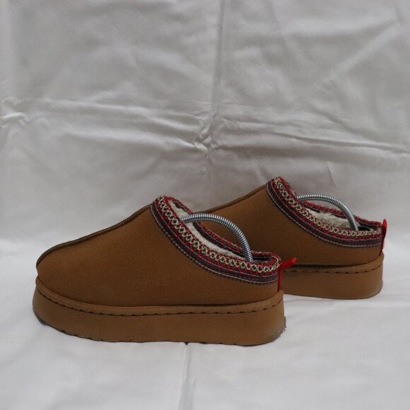 Womens Tan Sz 40 Slip On Suede Ankle Platform Comfy Indoor Short Slippers - Picture 4 of 8